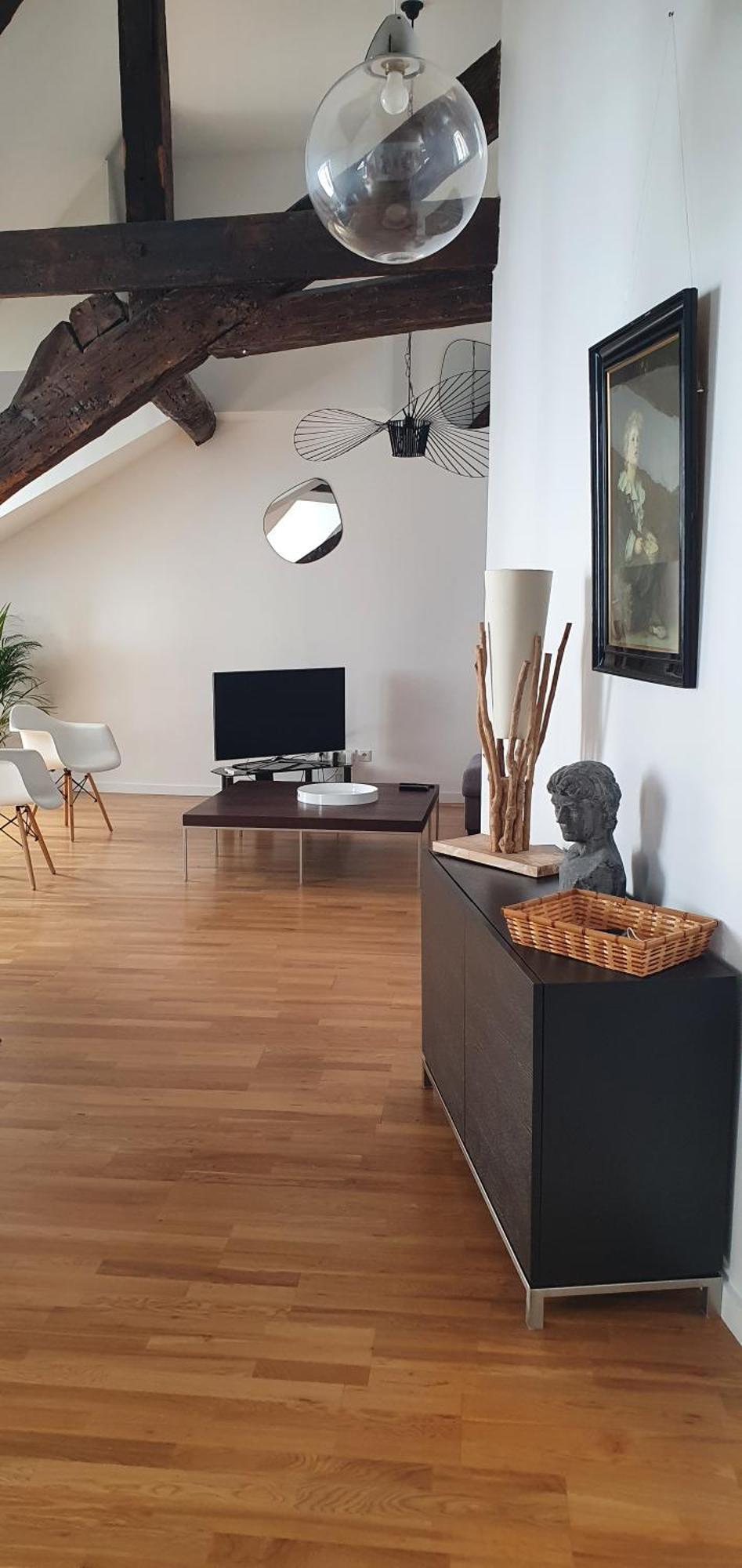 Climatise Pour 6 Personnes Secteur Opera Garnier, Galeries Lafayette Appartement Parijs