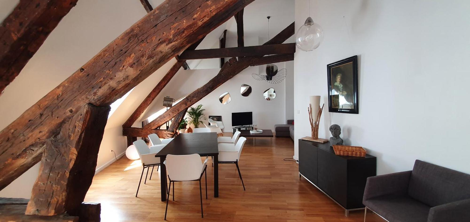 Appartement Climatise Pour 6 Personnes Secteur Opera Garnier, Galeries Lafayette