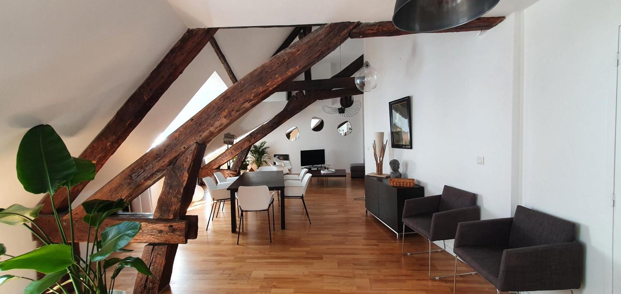 Climatise Pour 6 Personnes Secteur Opera Garnier, Galeries Lafayette Appartement *